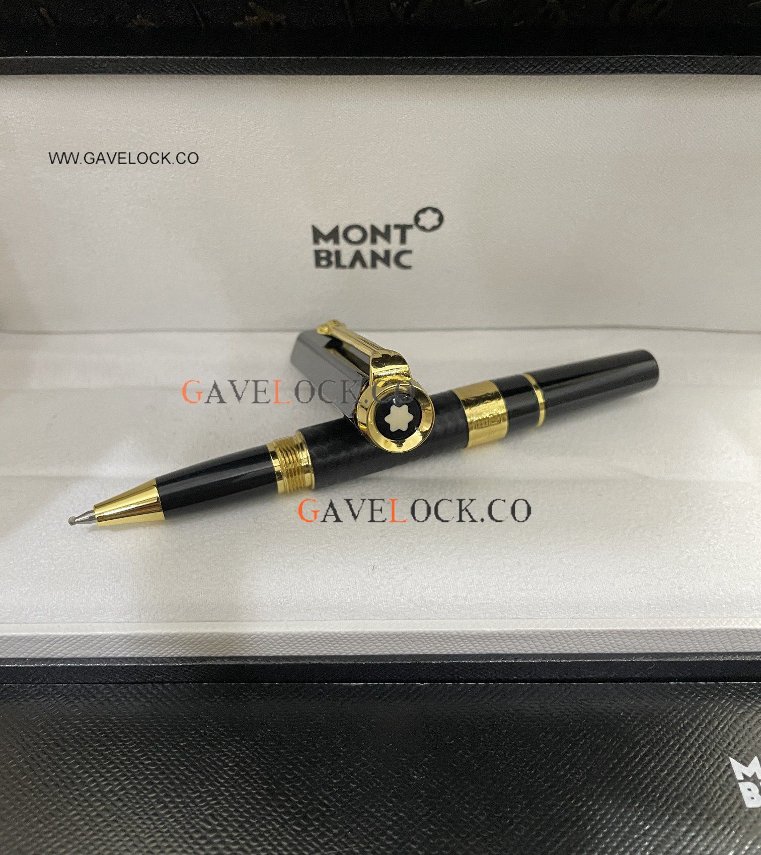 AAA Copy Montblanc Shakespeare Rollerball Gold Cilp